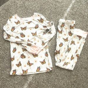 Caden lane two piece pajama set